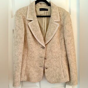 🌟🌟NWT Dana Buchanan Jacket